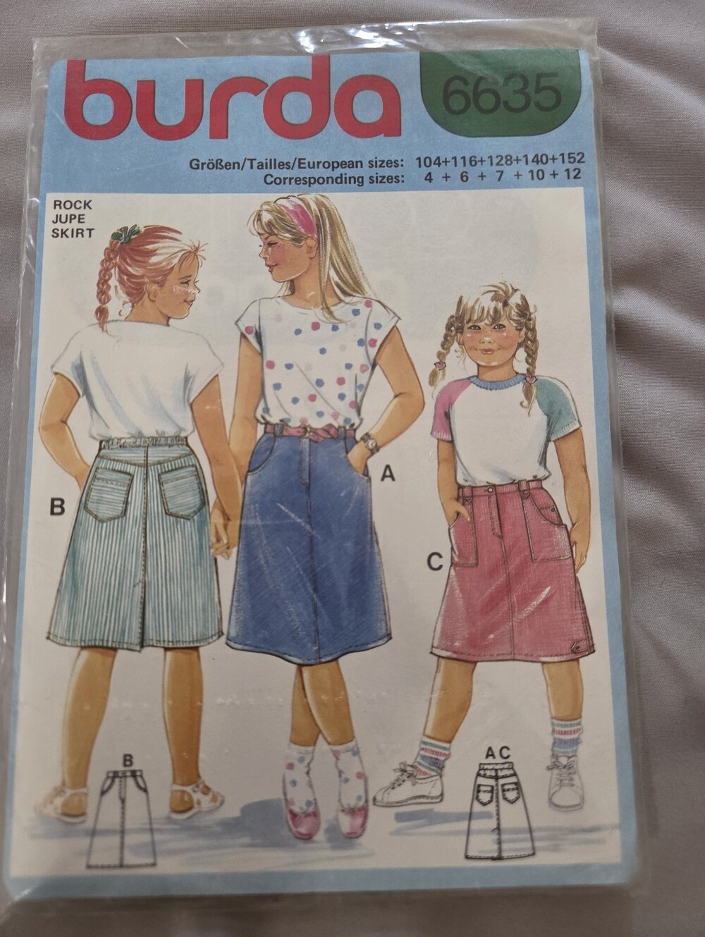 Burda 6635 Girls' Skirt Sewing Pattern